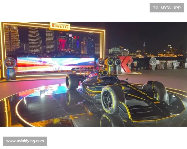 上海地铁F1赛事专列开通主题车厢展示历届冠军精彩瞬间